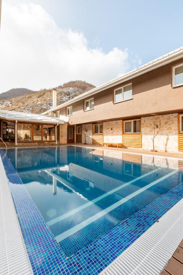 Hotel Sport, Resort Mavrovo Exterior photo